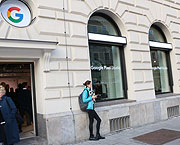 Google Pixel Studio in der Brienner Straße 12 (©Foto:Martin Schmitz)